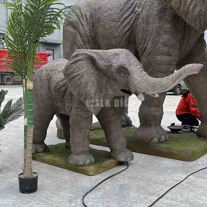 Modèle interactif d'éléphant animatronique grandeur nature avec mouvements groupés, sons et jets d'eau pour usage public intérieur/extérieur - Product Image 3