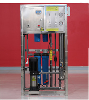 Équipement de traitement de l'eau pour petites usines, eau souterraine, eau de puits, osmose inverse, machine à filtre RO, machine à eau minérale