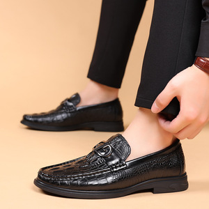 Mocasines de Cuero Casuales de Negocios para Hombre, Diseño de Cocodrilo, Sin Cordones, Tacón Bajo, Color Negro y Marrón, Zapatos de Conducir para Adultos - Product Image 2