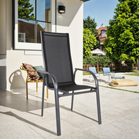Chaise d'extérieur moderne empilable en aluminium pleine masse, à dossier haut, imperméable et durable pour cour et parc
