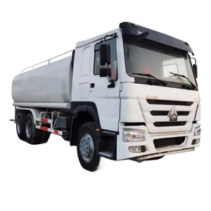 Sinotruck howo camión cisterna <span class=keywords><strong>de</strong></span> <span class=keywords><strong>agua</strong></span> <span class=keywords><strong>potable</strong></span> 6x4 20000 litros <span class=keywords><strong>camiones</strong></span> rociadores <span class=keywords><strong>de</strong></span> <span class=keywords><strong>agua</strong></span> para la <span class=keywords><strong>venta</strong></span> - Product Image 1