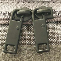 Tirette de fermeture éclair métallique détachable personnalisée de haute qualité pour la mode, vente en gros # 5 # 8 # 10 Fermetures éclair et autres accessoires vestimentaires