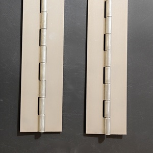<span class=keywords><strong>Cerniere</strong></span> lunghe <span class=keywords><strong>in</strong></span> lega di <span class=keywords><strong>alluminio</strong></span> <span class=keywords><strong>per</strong></span> porta e finestra armadio Hardware <span class=keywords><strong>in</strong></span> <span class=keywords><strong>alluminio</strong></span> continuo pianoforte <span class=keywords><strong>cerniere</strong></span> - Product Image 3