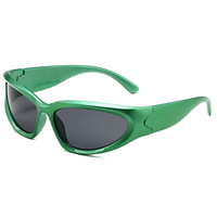Lunettes de soleil enveloppantes OEM élégantes style Alien, protection UV400, monture PC, lunettes futuristes ovales tendance Y2K, pour femmes et hommes