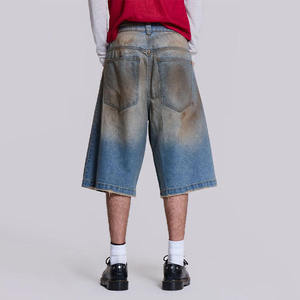 Pantalones cortos de mezclilla de moda personalizados, estilo baggy, con efecto desgastado, de cintura alta y pierna ancha, para fabricantes de ropa urbana. - Product Image 3