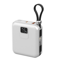 Batterie externe à charge rapide 10000mAh 20W PD Batterie à affichage LED à charge rapide avec 2 ports USB de type C et 2 câbles pour iphone