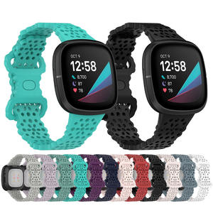<span class=keywords><strong>Bracelet</strong></span> en Silicone pour <span class=keywords><strong>Fitbit</strong></span> <span class=keywords><strong>Versa</strong></span> 4 3 Montre Intelligente Double Boucle Respirant Femmes Hommes <span class=keywords><strong>Bracelet</strong></span> Bande pour <span class=keywords><strong>Fitbit</strong></span> Sense <span class=keywords><strong>2</strong></span> Strap - Product Image 1