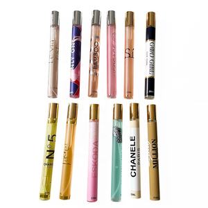 Vente en gros de mini-parfums Victoria Secret longue durée 35 ml, ensembles de voyage originaux, mini-parfums, vaporisateurs pour <span class=keywords><strong>le</strong></span> corps pour femmes - Product Image 3