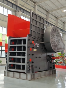 เครื่องบดกรามแบบพกพาความจุ20-1600TPH สายการบดหินที่มีแบริ่งเครื่องยนต์เกียร์ส่วนประกอบหลัก PLC jinye - Product Image 2