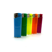 Couleur unie Europe Standard Briquet à fumer Briquet de cuisine Briquet à bougie