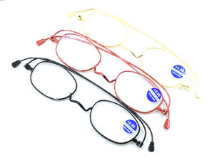 Lunettes d'optique <span class=keywords><strong>de</strong></span> <span class=keywords><strong>lecture</strong></span> pour hommes et femmes, mini verres en métal CE, design <span class=keywords><strong>incassable</strong></span>, avec étui, 1 pièce - Product Image 4