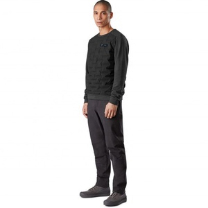 Veste en duvet ultra-légère et chaude, technologie de couture ultrasonique sans coutures, manches en tissu élastique pour une flexibilité maximale pour les activités hivernales - Product Image 5