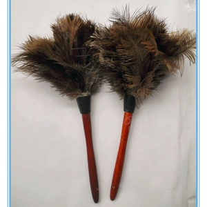 Brosse antistatique neuve en gros pour la maison avec manche en liège, <span class=keywords><strong>plumeau</strong></span> en plumes d'autruche de 48 cm pour le nettoyage de voitures et de maisons - Product Image 4