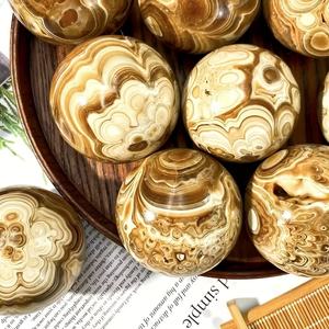 Calcite chocolat de haute qualité, écologique, forme irrégulière, cristalHola, pour la décoration de la maison et du bureau, également pour les fêtes - Product Image 6