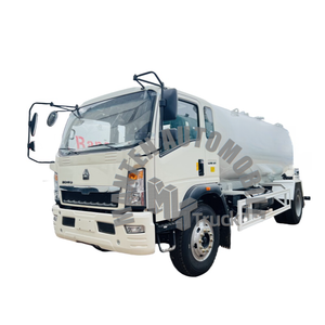 Mini camion-citerne de gaz de pétrole liquéfié à 6 roues Capacité de 3000 à 15000 litres Poupe gonflable 3-15cbm Mini camion-citerne GPL - Product Image 1