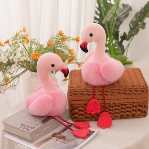 Campione Gratuito: <span class=keywords><strong>Peluche</strong></span> <span class=keywords><strong>di</strong></span> <span class=keywords><strong>Fenicottero</strong></span> Rosa Personalizzabile, Giocattoli Morbidi <span class=keywords><strong>di</strong></span> <span class=keywords><strong>Fenicottero</strong></span> su Misura, OEM Personalizzato - Product Image 4