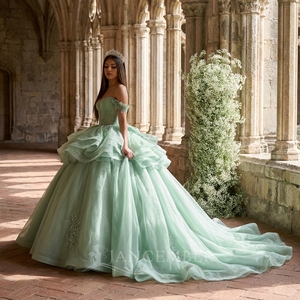 ชุดเดรสงาน Quinceanera สีเขียวรุ่น Rsm261082 ประดับคริสตัล คอรูปหัวใจ สายรัดด้านหลัง พร้อมกระโปรงแบบถอดได้ สำหรับงานวันเกิดครบรอบ 15 ปี Jancember - Product Image 1