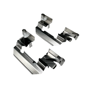 Kits de réparation de plaquettes de frein de bus, fabricants chinois en gros, kit de montage de clips de butée, carte de plaquette de frein et broche de guidage 04947-22050 <span class=keywords><strong>D606</strong></span> - Product Image 1