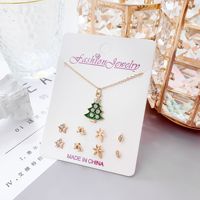 DAIHE Prix de Gros Minimum Ensemble Bijoux Papillon Pendentif Coréen Tendance Perle Zircon pour Femme Collier Ras-du-Cou