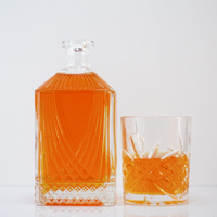 700ml Large Bouche Spéciale Conception Unique carré Lourd Whisky Whisky Vodka Bouteilles En Verre Vides 500ml Offre Spéciale En Gros