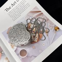 Sac bandoulière polyvalent mini personnalisé pour femme 2026, petit sac à main en métal orné de diamants pour fille, pochette à rouge à lèvres et cosmétiques