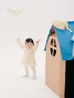 Robe longue pour bébé, blanche, formelle, col Peter Pan, à pois dorés, en mousseline de polyester, avec superposition en tulle, ourlet en dentelle, doublure en polaire, manches longues, coupe trapèze