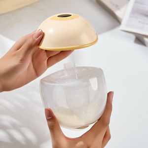 Meilleure vente Mains libres sans BPA Électrique avec Smart Massage 210ml Pompe d'allaitement portable - Product Image 2
