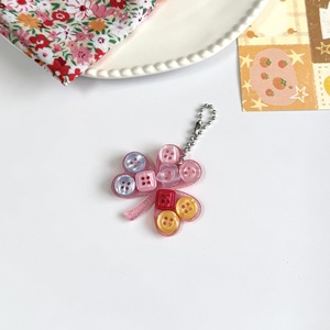 <span class=keywords><strong>AM</strong></span> Ins Pendentif Bouton Créatif Porte-clés Élégant Trèfle à Quatre Feuilles Étoile Cœur Breloque de Sac - Product Image 6