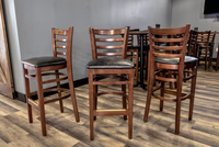 Chaises de bar en bois avec assise rembourrée en cuir PU, tabourets de comptoir en bois massif pour restaurant, café, pub, mobilier