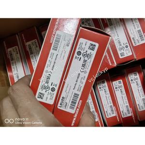 Sensor LEUZE LE5/4P Nuevo - Product Image 2