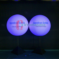 Ballon publicitaire gonflable lumineux sur trépied pour promotion extérieure
