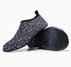 Chaussures aquatiques en gros à séchage rapide, antidérapantes, économiques, pour la natation en extérieur, la plage, les sports nautiques et la marche en aval, pour hommes et femmes - Product Image 4