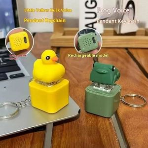Nouveau Porte-clés Pendentif Grenouille Canard Dessin Animé Tendance, Jouets Porte-clés en Plastique Personnalisables avec Son et Lumière - Product Image 2