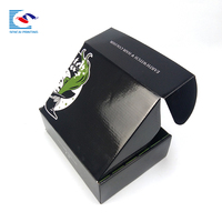 Boîte rose noire de haute qualité pour chaussures et vêtements Lamination mate Gaufrage Revêtement UV Impression Manipulation pour chaussettes et fourrure