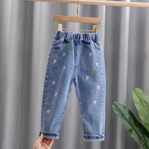 2025 nuovo stile pantaloni primavera-autunno <span class=keywords><strong>larghi</strong></span> da ragazza <span class=keywords><strong>Jeans</strong></span> lunghi eleganti per i più piccoli abiti da esterno perfetti - Product Image 4