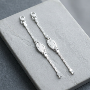 Pulsera de Plata Fina 92.5% Jalnidhi con Dijes para Recién Nacidos, Lindo Accesorio de la Suerte para la Comodidad del Bebé - Product Image 2