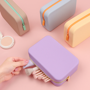 Bolsa <span class=keywords><strong>de</strong></span> Maquillaje <span class=keywords><strong>de</strong></span> Silicona, Bolsa <span class=keywords><strong>de</strong></span> Cosméticos Portátil <span class=keywords><strong>de</strong></span> <span class=keywords><strong>Viaje</strong></span> <span class=keywords><strong>para</strong></span> <span class=keywords><strong>Mujer</strong></span>, Lavable, Versátil, con Cierre - Product Image 2