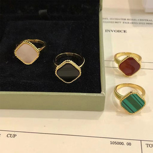 Groothandel Sieraden S925 Sterlingszilver 18K Goud verguld Vierklaverblad CZ Zirkoon Ring Dames Zwarte Agaat Parelmoer Ring - Product Image 5