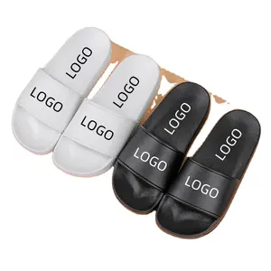 OEM personalizado de alta calidad Unisex sandalias 3D impreso en relieve PVC EVA PE zapatillas abierto peso ligero Logo zapatos personalizados diapositivas
