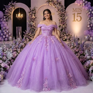 Vestido de Quinceañera Lsany284 Lavanda Natural con Hombros Descubiertos, Apliques Florales 3D, Tul Brillante, Estilo Princesa y Escote Corazón - Product Image 1