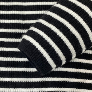 Suéter de punto grueso con rayas horizontales en blanco y negro, estilo oversize con hombros caídos, para mujer, OEM - Product Image 3
