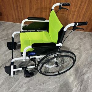 Manual Médico: Silla de Ruedas Ligera, Plegable y Equipo de Rehabilitación para Pacientes Discapacitados y <span class=keywords><strong>Personas</strong></span> con Discapacidad - Product Image 4