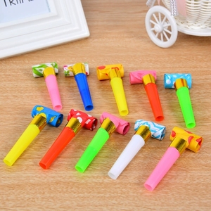 Sifflets en papier à motifs pois mélangés pour fête, trompettes à bulles, sifflets à motifs variés pour célébration d'anniversaire ou fête à thème - Product Image 4