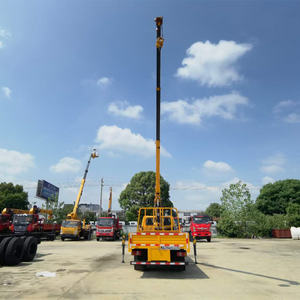 JMC mini pequeño 2ton 3.2ton <span class=keywords><strong>crew</strong></span> CAB grúa montada en camión control remoto inalámbrico 6 asientos manipulador de camión - Product Image 4