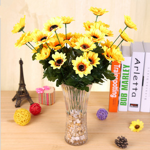 Ramos de Girasoles Artificiales para el Día de San Valentín, Bodas, Decoración del Hogar, Fotografía, Hoteles y Proyectos de Venta al por Mayor Transfronterizos - Product Image 4