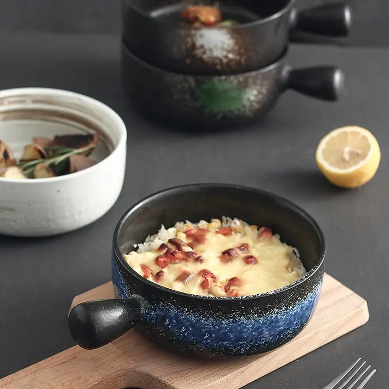 Bols à soupe à l'oignon français avec poignées riz au four assiette à salade de fruits bol en céramique bol de cuisson décor à la maison