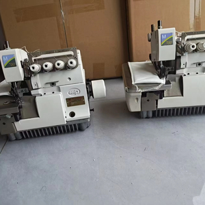 Machine à coudre surjeteuse industrielle Pegasus M700 d'occasion à bas prix - Product Image 1