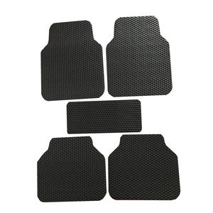 Tapetes de PVC Impermeables y Antideslizantes para Autos, Protección para el Piso del Vehículo en Todo Clima - Product Image 1