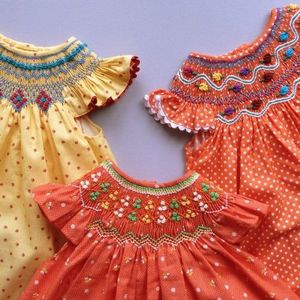 Vestido de bebé ahumado hecho a mano, bonito bordado en el cuello, 2023 - Product Image 1