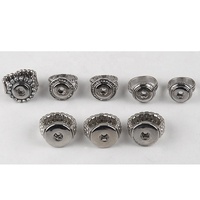 Nouvelle collection bohème : Ensemble de 5 bracelets élastiques empilables avec pierres précieuses naturelles irrégulières et perles de verre, et bague à bouton interchangeable